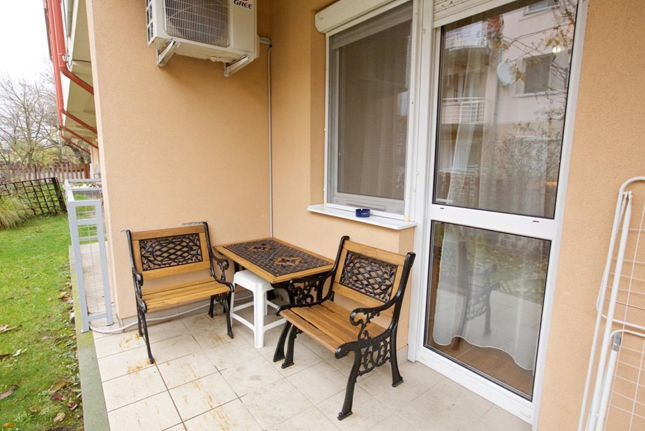 Zoli Apartmanok-Maya Koelcsey 34-36 Hajdúszoboszló Exterior foto